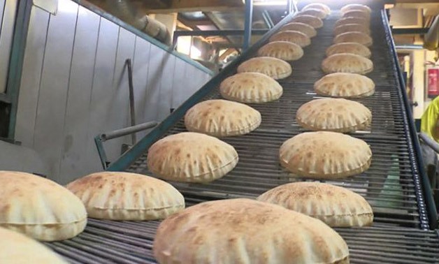 Bread top subsidized good in Egypt - BBC