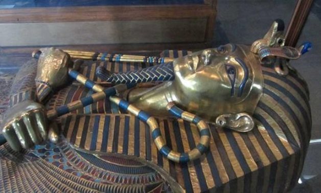 King Tutankhamun's Golden coffin - Ancient Origins