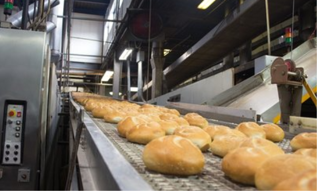 Bread Production Line- CC via Needpix