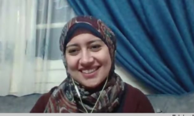 Egyptian scientist Elham Fadaly in a virtual interview with "90 P.M." talk show on Channel 1- screenshot