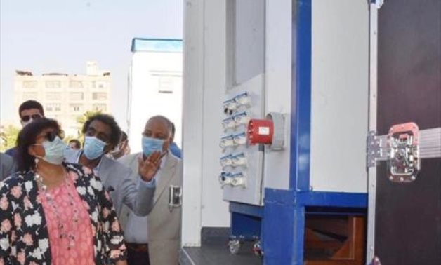 Egypt's culture minister inspecting the mobile theaters - Min. of Culture