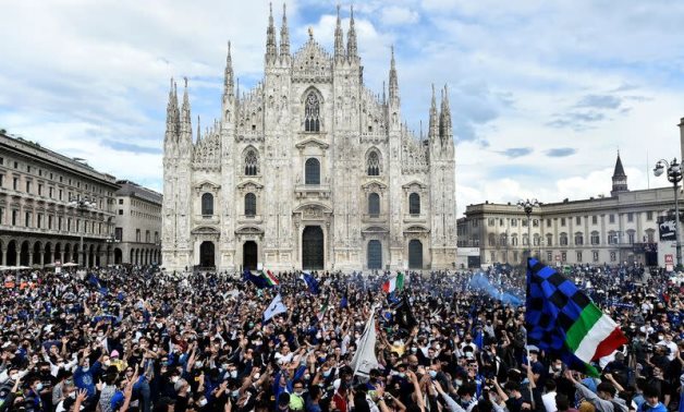 Crowds gather as Inter Milan crowned champions of Italy - EgyptToday