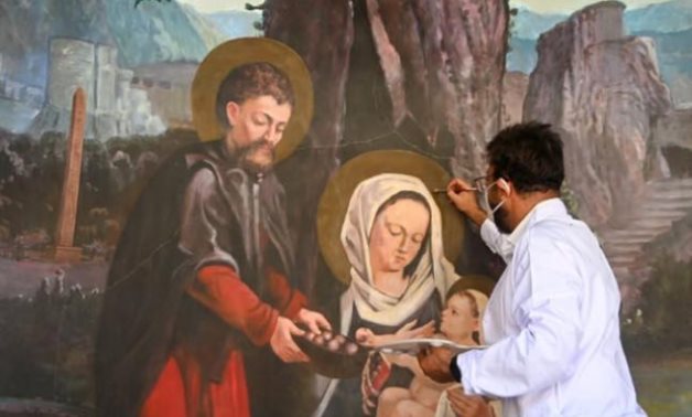 Restoration works are underway in the Virgin Mary Tree in Matariya, Cairo and in its vicinity - Min. of Tourism & Antiquities