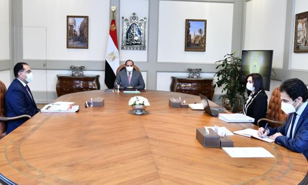 Egypt’s President Abdel Fattah El-Sisi meets with Prime Minister Mostafa Madbouli and Head of the National Council for Women (NCW) Maya Morsy – Presidency 