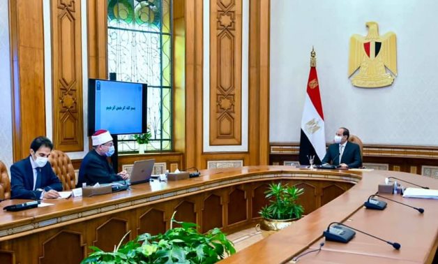 Egypt’s President Abdel Fattah El-Sisi meets with Minister of Religious Endowments Mohamed Mokhtar Gomaa on Thursday – Presidency 