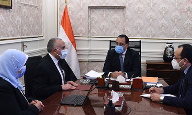 Prime Minister Mostafa Madbouli's meeting with Minister of Irrigation and Water Resources Mohamed Abdel Aty on 4th edition of Cairo Water Week preparations. Egypt Today/Suleiman al-Atify