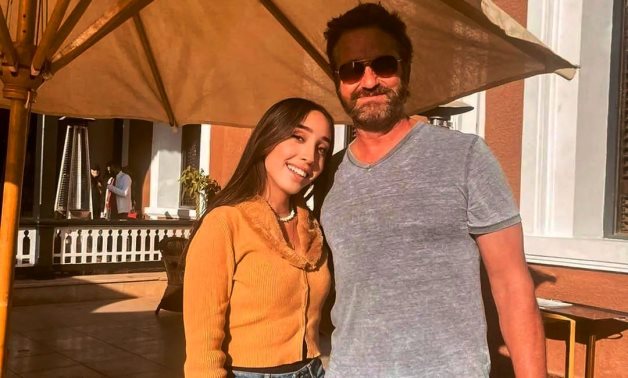 Gerard Butler and his girlfriend in Egypt - Press photo