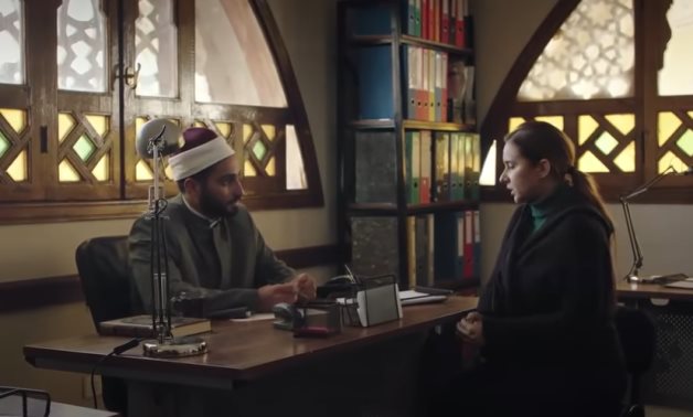 Faten Amal Harby speaks to a sheikh about custody - Youtube still
