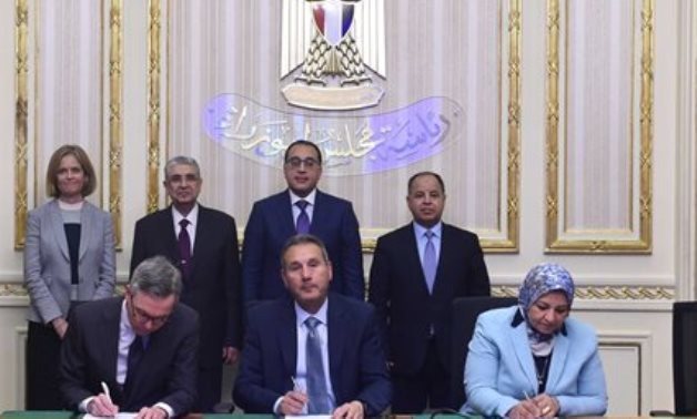 Egyptian Prime Minister Mostafa Madbouli attending signing ceremony of green bonds issuance between Scatec ASA and international financing organizations on April 28, 2022. Press Photo