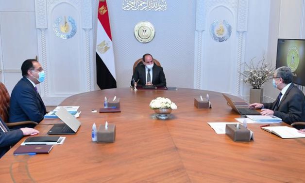 President Sisi meets with PM Mostafa Madbouly, Minister of Electricity and Renewable Energy Mohamed Shaker, Chairman of General Authority for SCZone Eng. Yehia Zaki on May 23, 2022- press photo