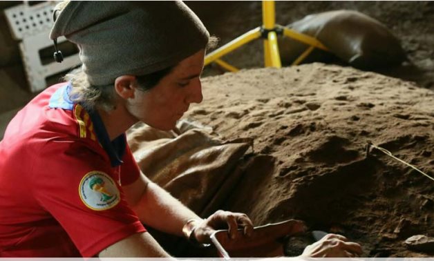 Archaeologist Paloma de la Peña working in one of the lithic tools site that revealed the ancient communication network across the region for making these tools to near exact specifications CC Paloma de la Peña
