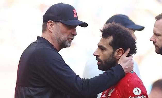 Liverpool's Mohamed Salah with manager Juergen Klopp after being substituted REUTERS/Hannah Mckay