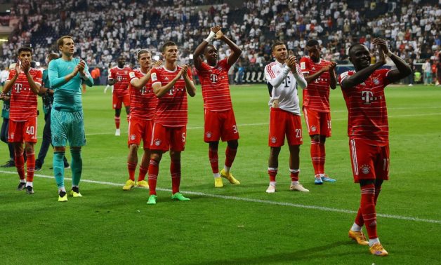  Bayern Munich players applaud their fans after the match REUTERS/Kai Pfaffenbach/Files