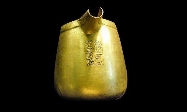 Psusennes I's pure gold purification vessel - social media