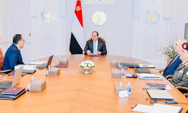 President Sisi and Prime Minister, Dr. Moustafa Madbouly, and Minister of Housing, Utilities and Urban Communities, Dr. Assem El-Gazzar, other officials - press photo