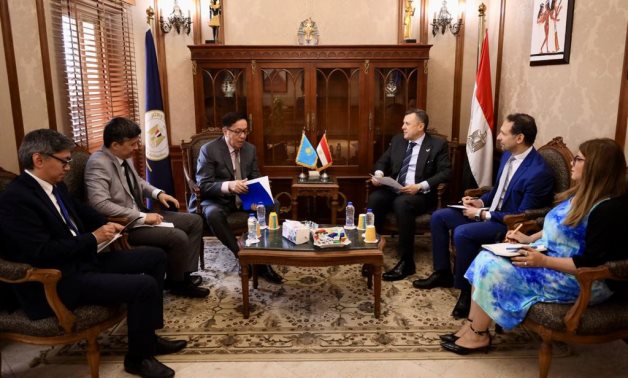Egypt, Kazakhstan discuss enhancing bilateral cooperation in tourism 