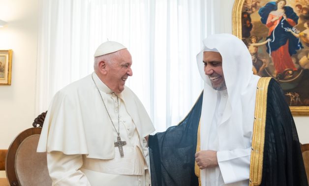 Pope Francis meets with Secretary General of the Muslim World League, President of the Association of Muslim Scholars, His Eminence Sheikh Dr. Muhammad bin Abdulkarim Al-Issa- press photo
