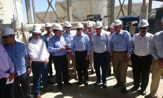 Minister of Petroleum Tarek el-Molla during his visit to the depot in Badr city - press photo