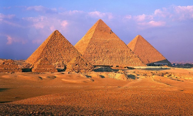 Giza Pyramids – CC via Wikimedia Commons/Tawakol54.