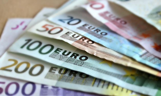 Foreign currency – Pexels 