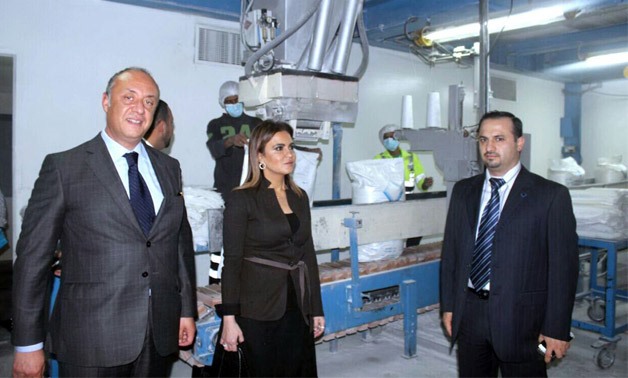 Investment Minister Sahar Nasr visits Al-Khaleej Sugar Plant in Dubai - press photo