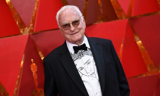 James Ivory, 89 ans, reçoit son premier Oscar du meilleur scénario pour son film "Call Me by Your Name", lors de la 90e cérémonie des Oscars
