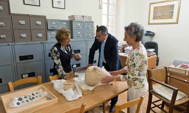 Director of Cyprus' Department of Antiquities, Marina Solomidou, handed over 14 artifacts to Egypt-Photo courtesy of Ministry of Antiquities official Facebook page
