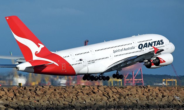 A Qantas Airbus A380 (VH-OQB) departing Sydney Airport- CC via Flickr/BriYYZ