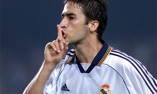 Raul Gonzalez with the silence sign after he scored against Barcelona, Photo courtesy of official website
