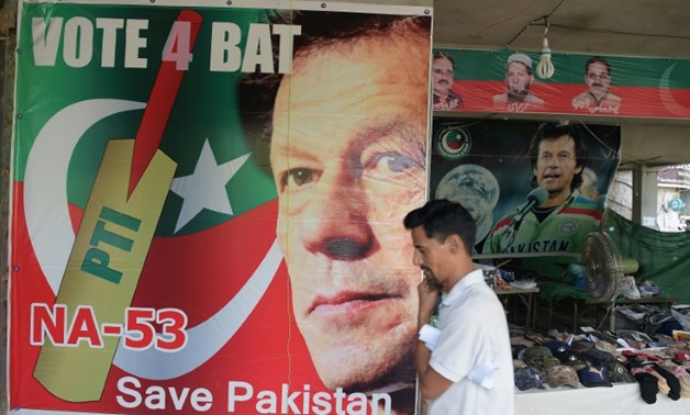 Former cricket star Imran Khan will face myriad problems, including militant extremism, an economic crisis and water shortages
