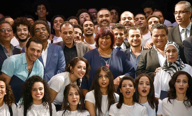 Minister of Culture with the Graduates – Egypt Today,