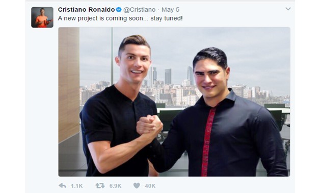 Cristiano Ronaldo (L) with Abo Hashima (R) - Via Twitter 