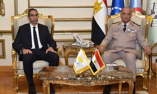 Egypt’s Defense and Military Production Minister Mohamed Zaki and his Cypriot counterpart Savvas Angelides - Press photo