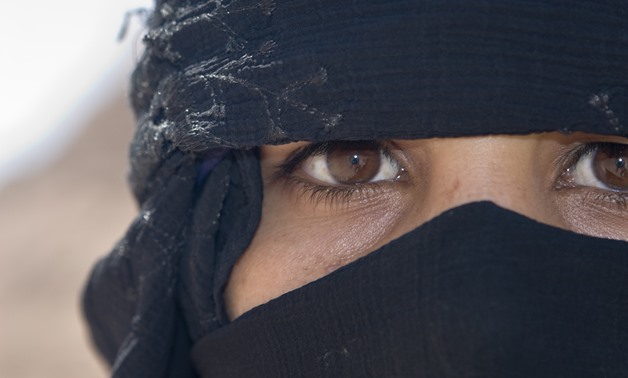 Woman in Desert near Sharm al-Sheikh – Flickr/David Dennis