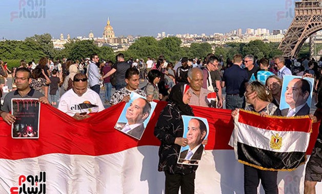 Egyptian celebrated the six anniversary og June 30 Revolution on Monday in Trocadéro, near Eiffel Tower – press photo

