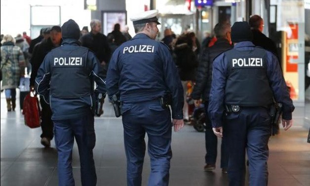 German police patrol the Hauptbahnhof, Berlin's main train station - REUTERS/Fabrizio Bensch
