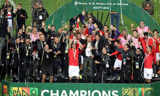 Egypt national team celebrate the trophy 