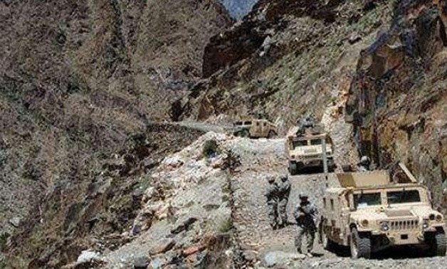 Afghan, US forces assault al Qaeda in Tora Bora - Reuters