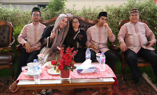 Indonesian Ambassador to Egypt Helmy Fawzy's family pose for a picture during the celebration of Eid al-Fitr at the embassy in Cairo- press photo