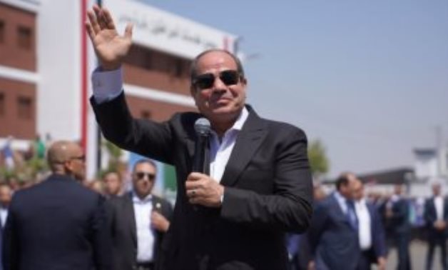 Sisi visits Beni Suef, talk with villagers as new developmental projects inaugurated
